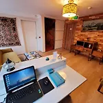 Masif House Bed & Breakfast