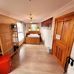 Masif House Bed & Breakfast