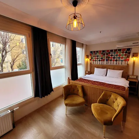 Bed & Breakfast Masif House *