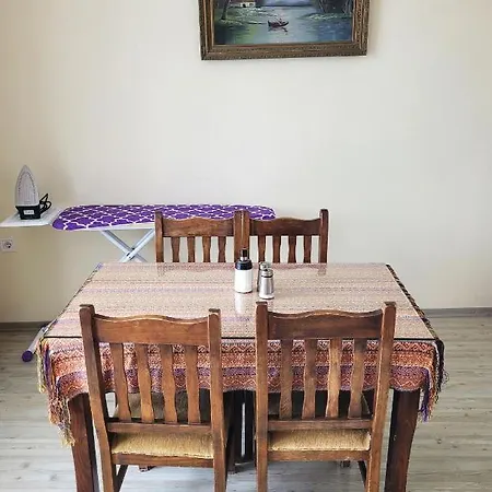 Bed & Breakfast Masif House *