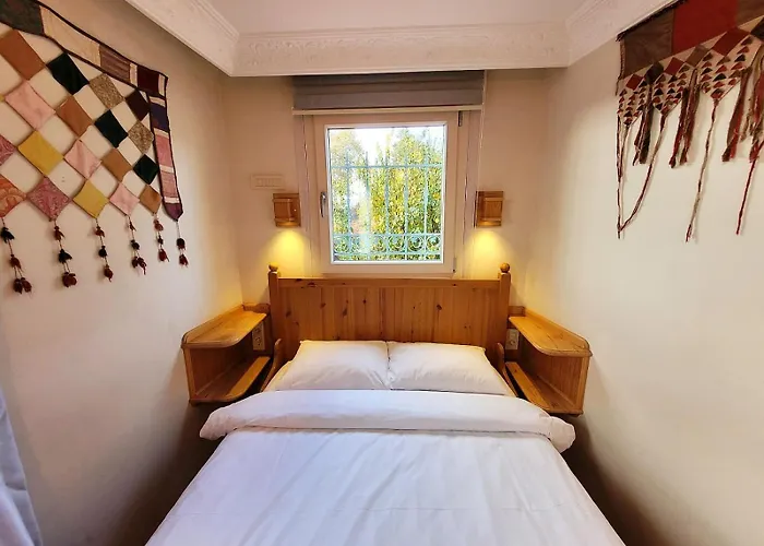 Oda ve Kahvaltı Masif House