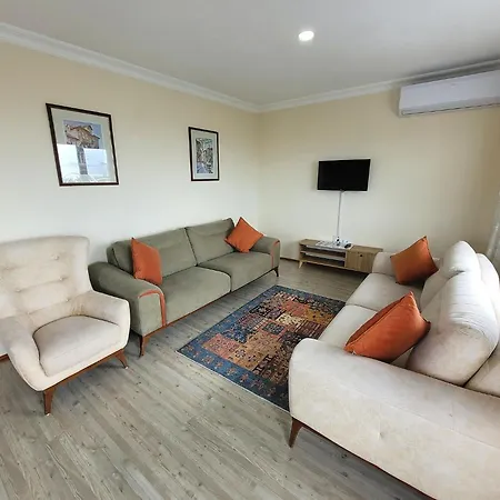 Oda ve Kahvaltı Masif House