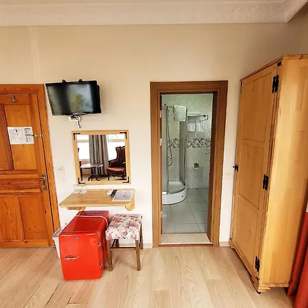 Nocleg ze śniadaniem Masif House 4*