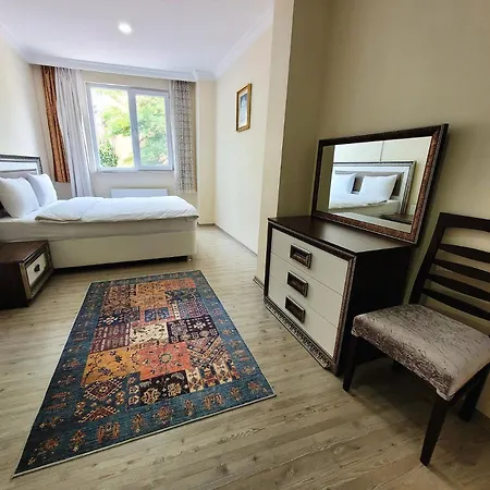 Masif House Nocleg ze śniadaniem 4*